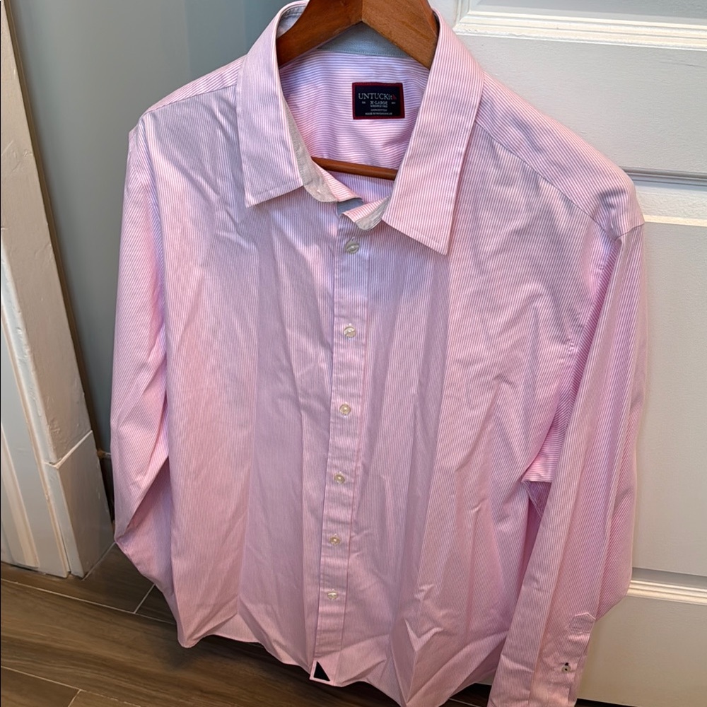 UNTUCKit Pink Dress Shirt Classic Style